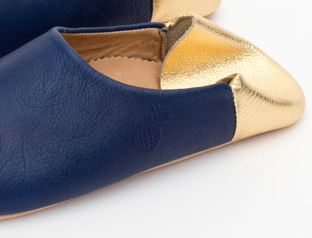Embossed Women's Slippers for High-end Corporate Gifting